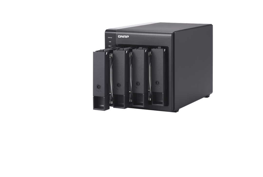 QNAP TR-004 T